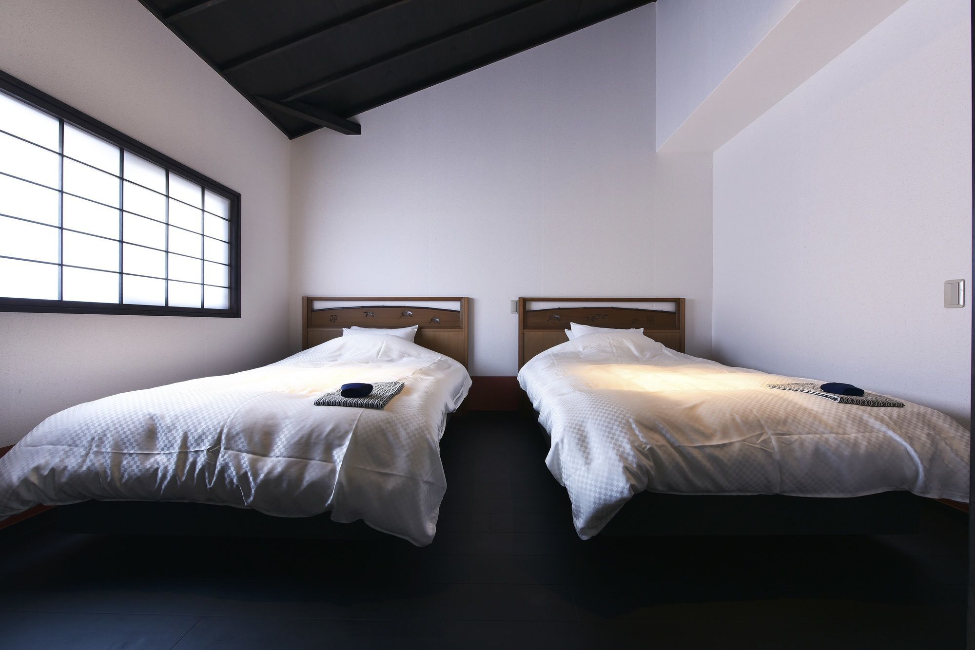 Shibashi Umeyacho Apartment