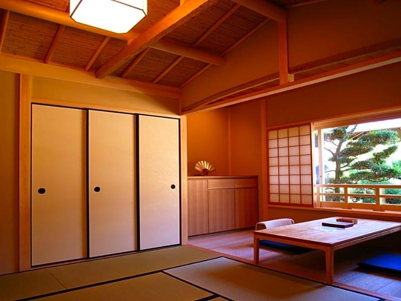 Motonago Ryokan 4*