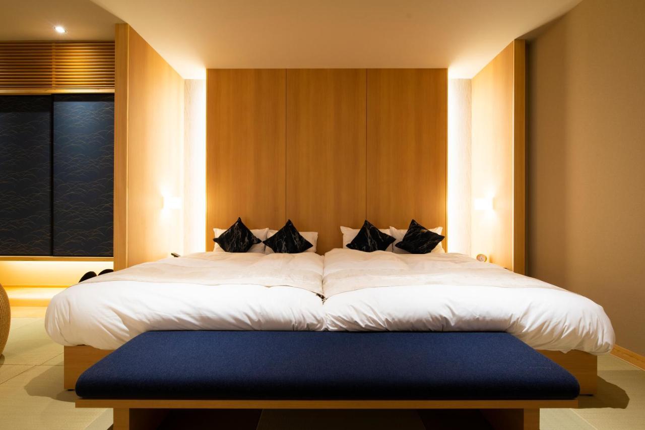 ファーストキャビン京都二条城 Firstcabin Nijojo Capsule hotel *