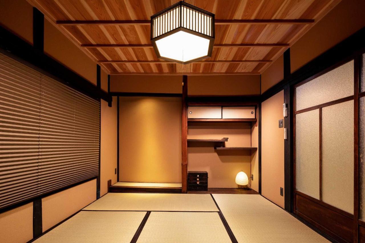 Tsumugi Hachijominamotocho Apartment