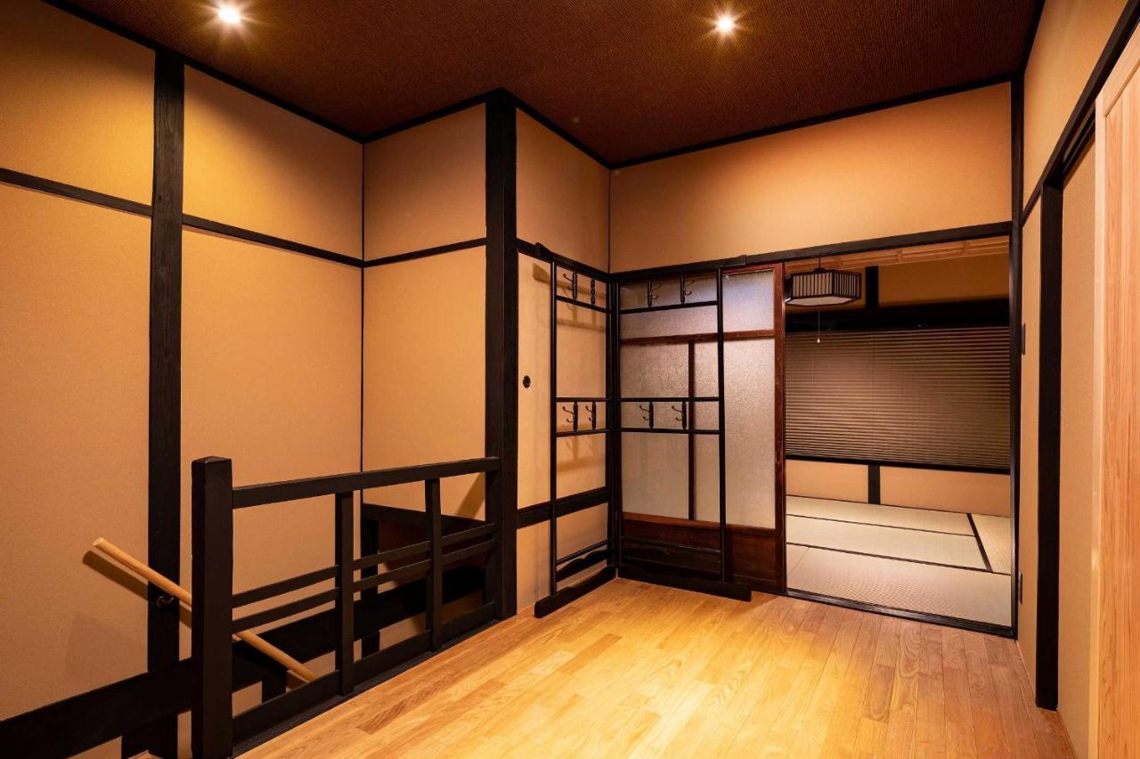Tsumugi Hachijominamotocho *