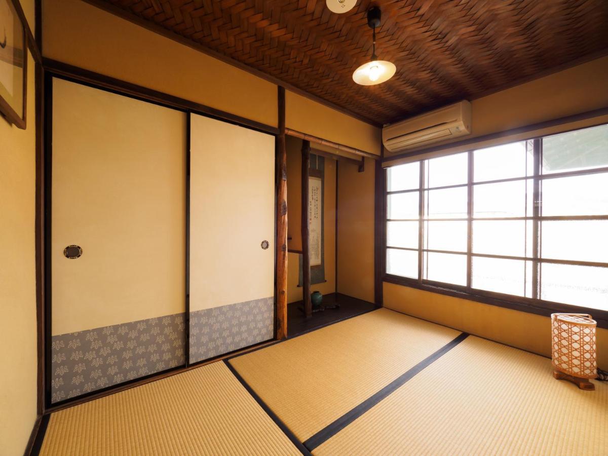 Holiday home 100 Years Old Traditional Machiya Townhouse - K's