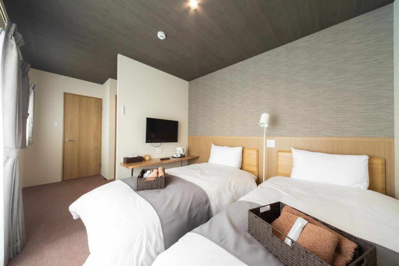 Kamogawa Higashi House
