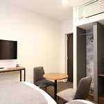 M\'S Hotel Nijojo Oike