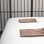 Hotel Ninja Black