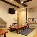 Gion Ryokan Q-Beh