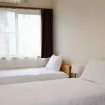 京都東福寺鴨川沿いguest House Kyoan Private Room貸切独立卫浴鸭川旁边多人一起入住划算