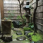 Guest House Hitsujian