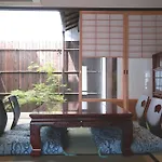 Kyomachiya-Oyado Hana