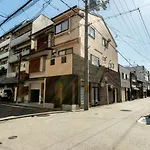 Akoya Pearl