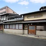 Nishijin Fujita