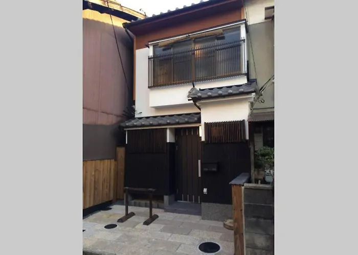 伏見稲荷ハウス Fushimi Inari House