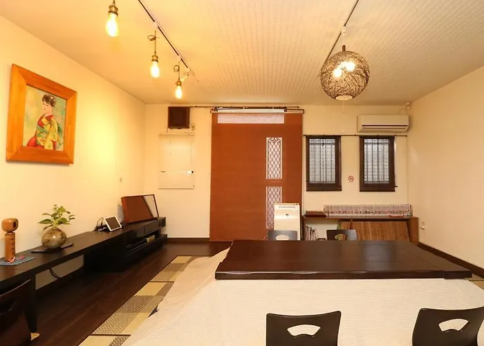 Guesthouse Kyoto-Yamashina