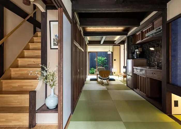 Yorozuha Machiya House