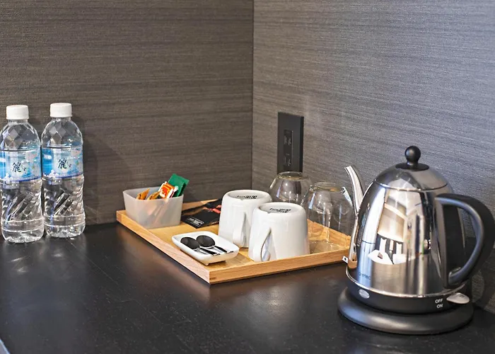Hotel Ninja Black