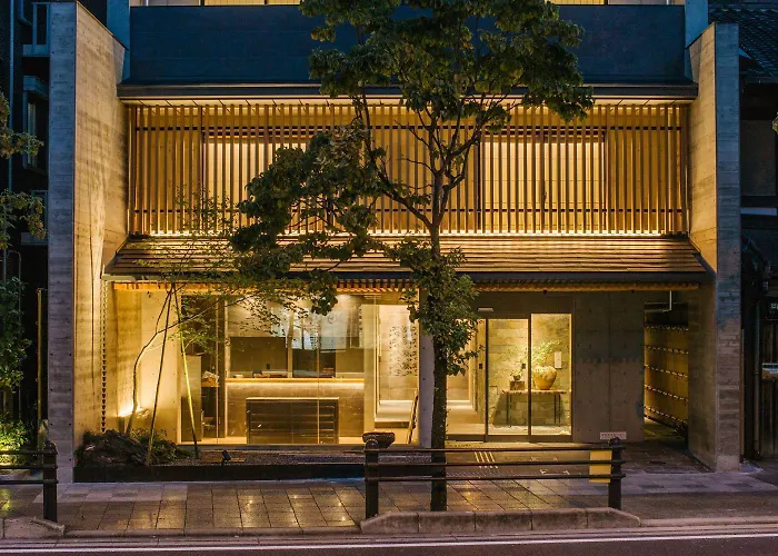 Higashiyama Shikikaboku
