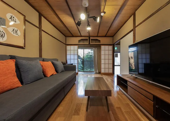 Shiki Homes Aki