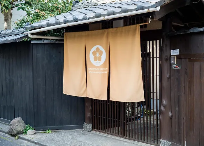 Higashiyama Kikyo-Tei