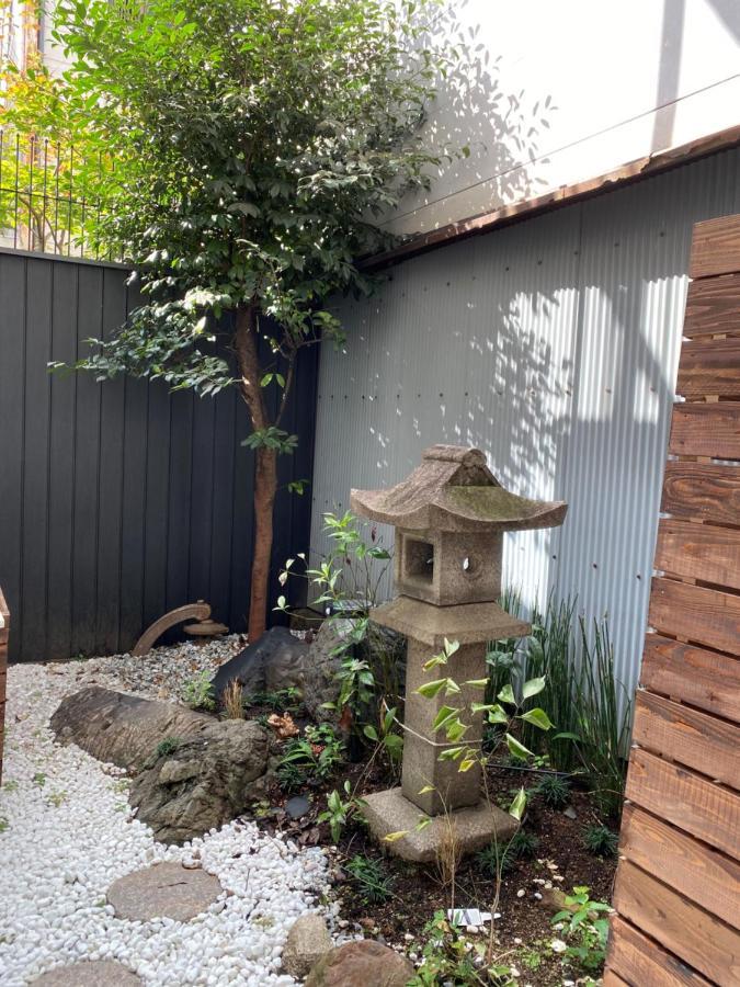 Guest house Platinum Yasaka 3*