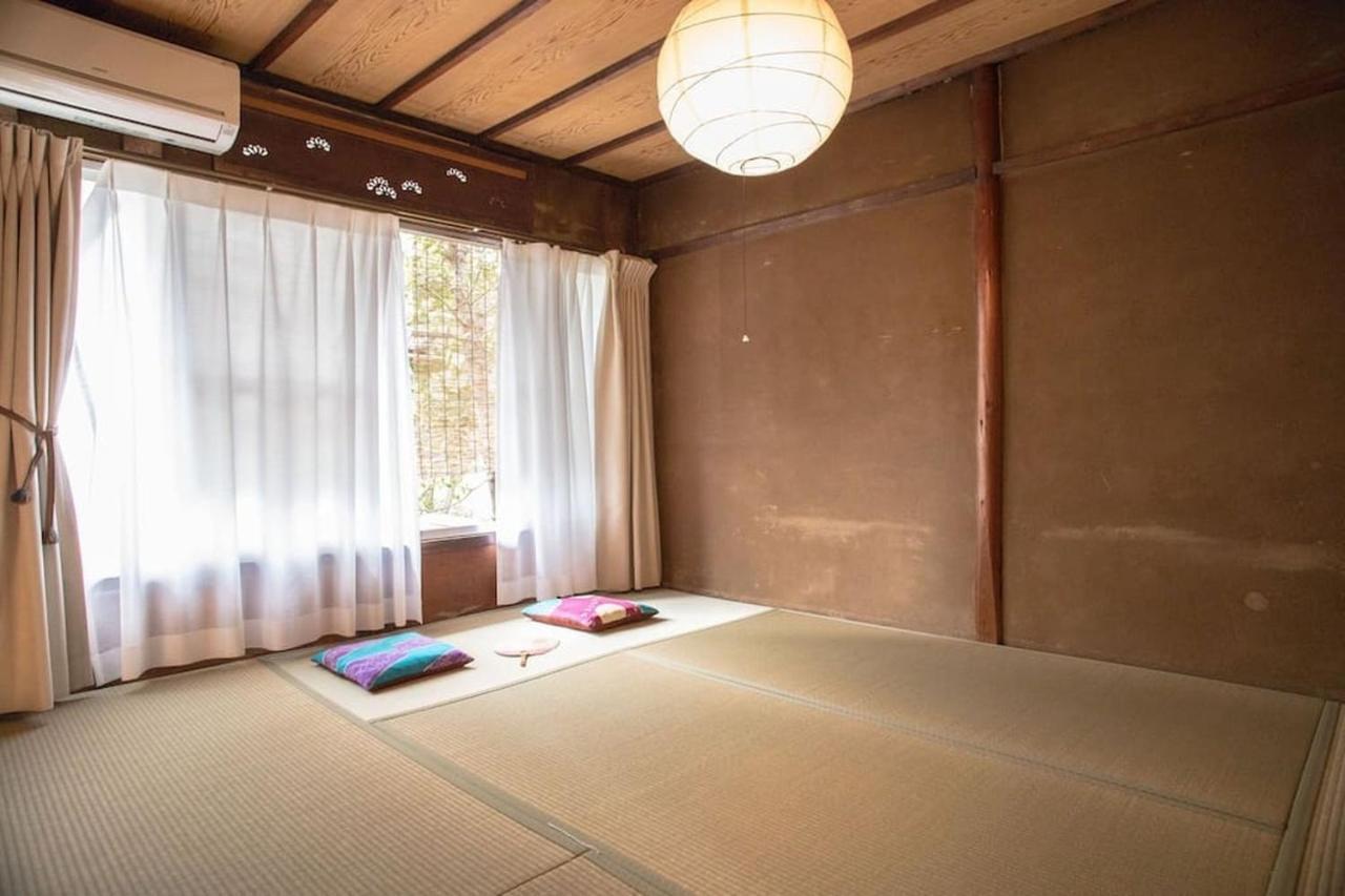 Kyomachiya Of 100 Years In Age Japanese Style * Kyoto