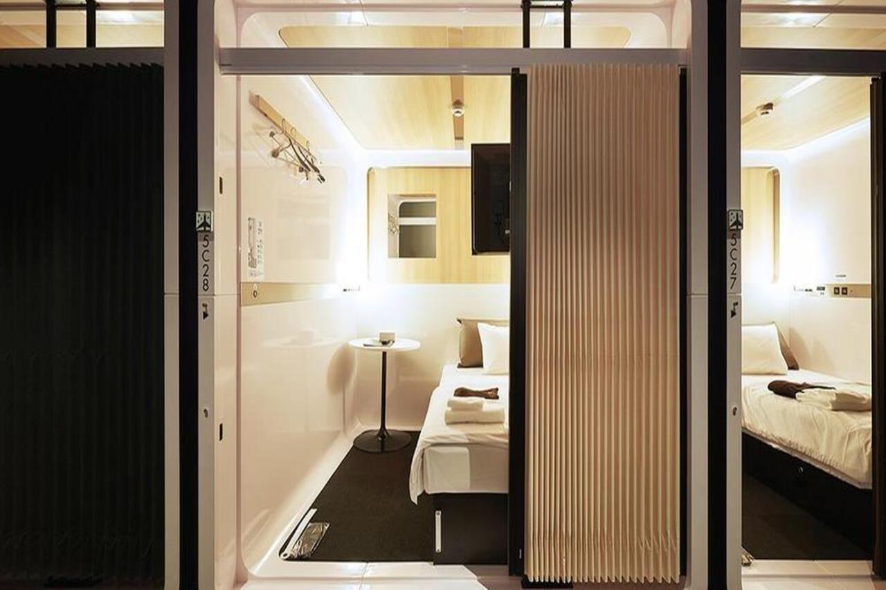 Capsule hotel First Karasuma For Women Kyoto