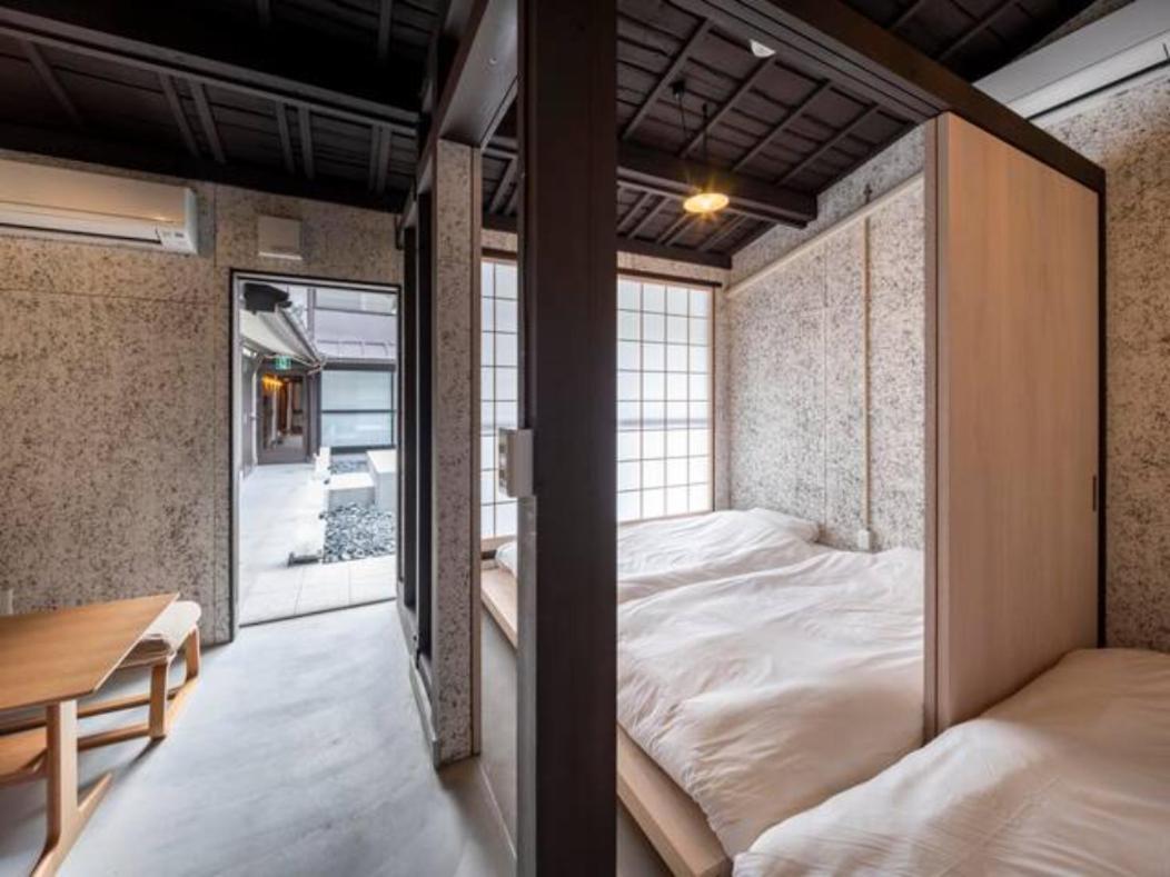 Kou Nishijin Apartment