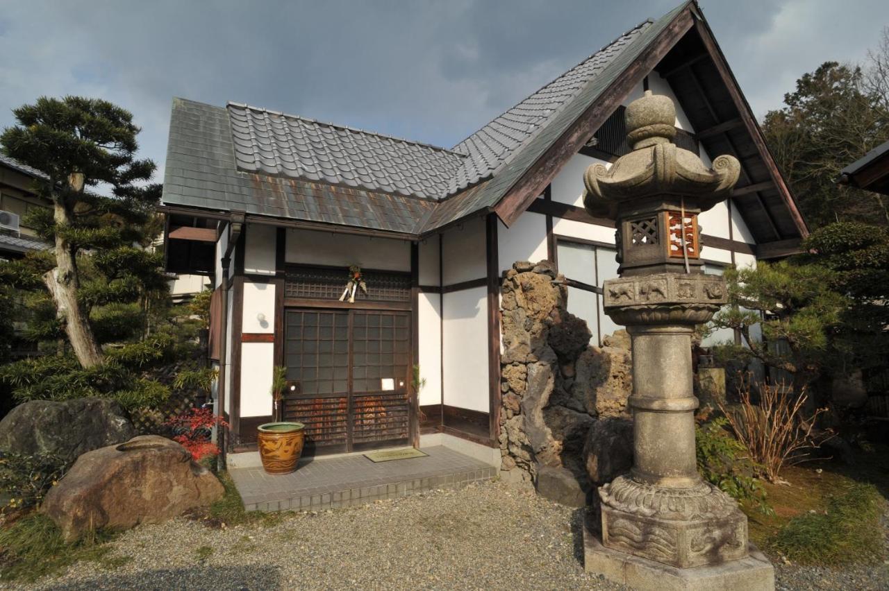- / Vacation 74409 Kyoto