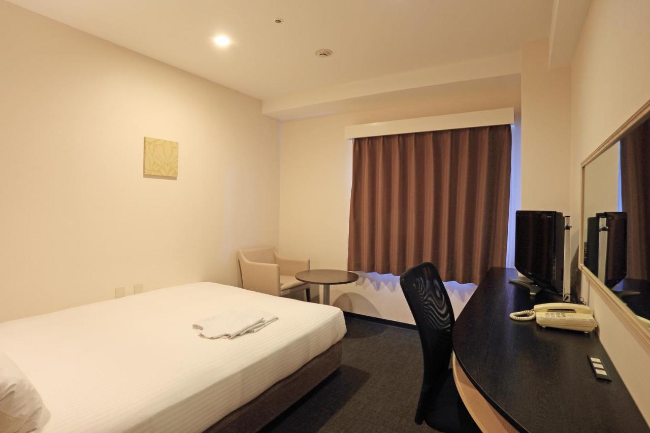Smile Shijo Hotel 3*