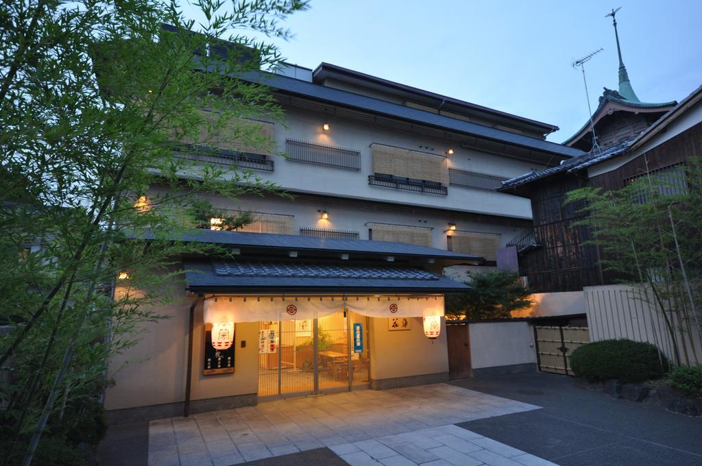Gion Maifukan