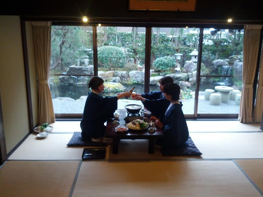 Ryokan Yumoto Onsen Oharasansou