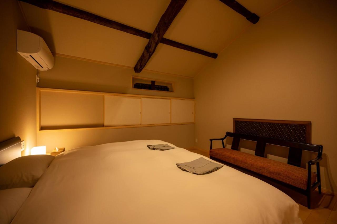 Campton Higashiyama Roku *