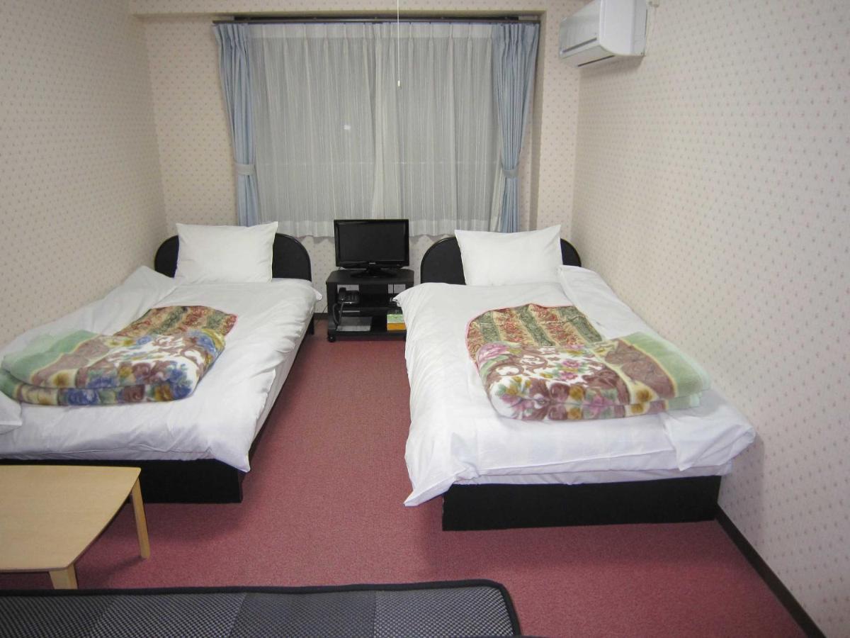 Kitashirakawa Inn *