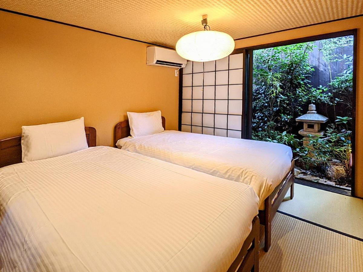 General Castle Nijo Villa