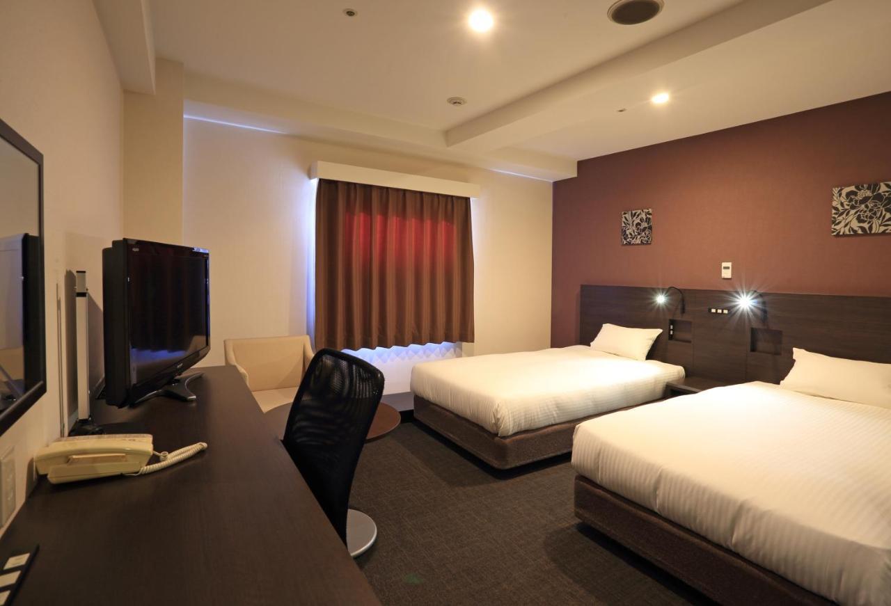 Smile Shijo Hotel 3*