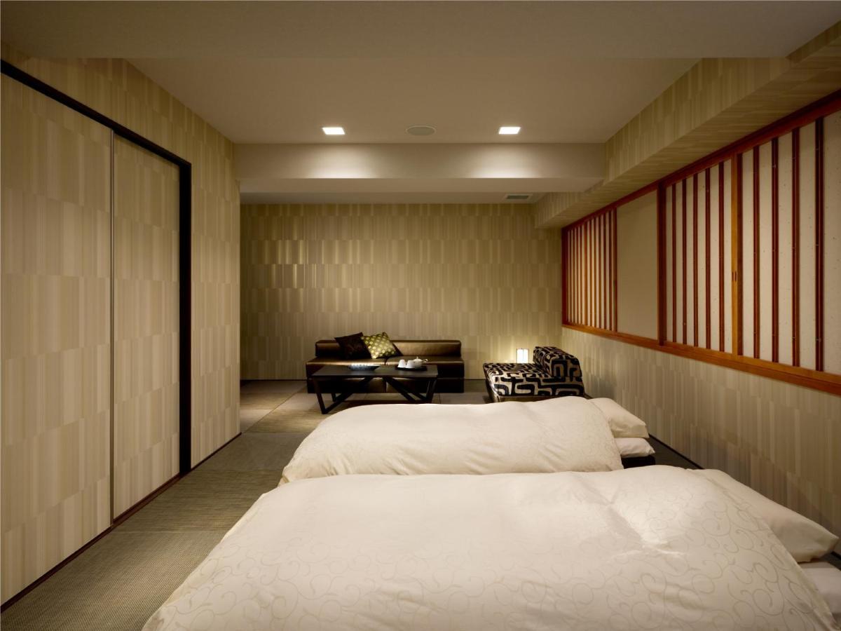 Village Hotel 3*