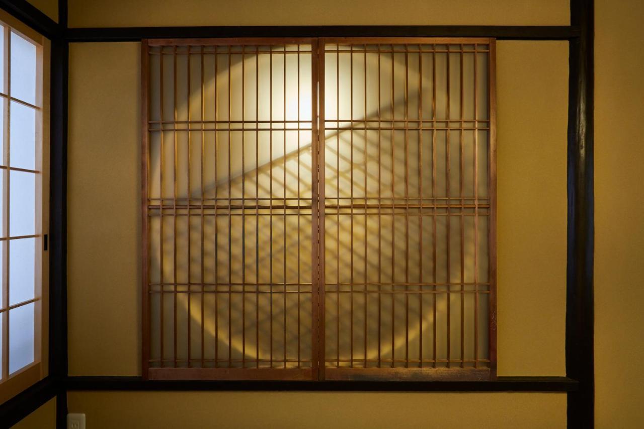 Rinn Shijo Takasegawa *