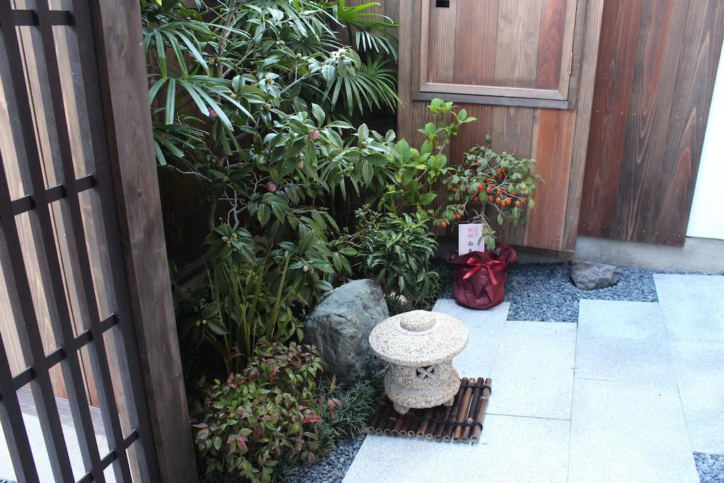 Higashiyama Jao *