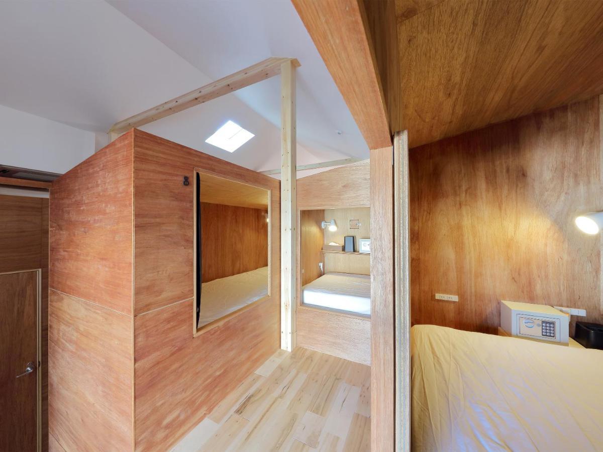 Capsule hotel Sui