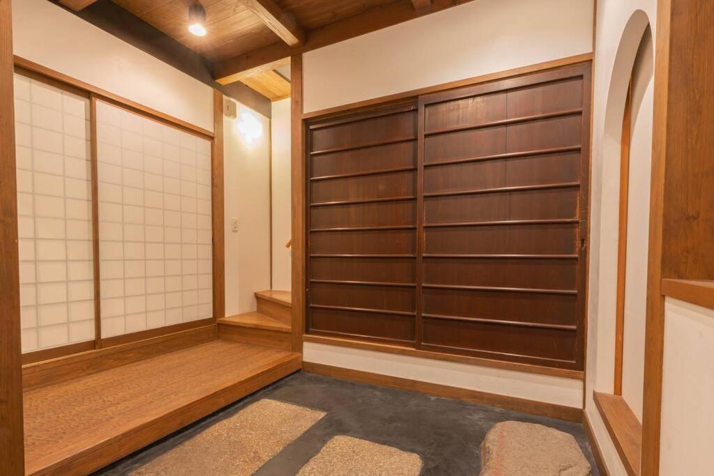 Villa 祇園せいじ庵。お風呂が素敵な貸切京町家。netflix見放題。 *
