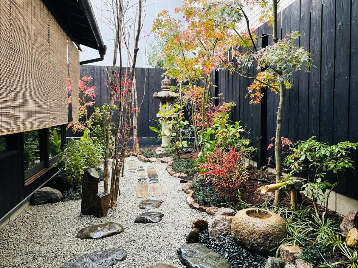 禅 御所西邸 Villa *