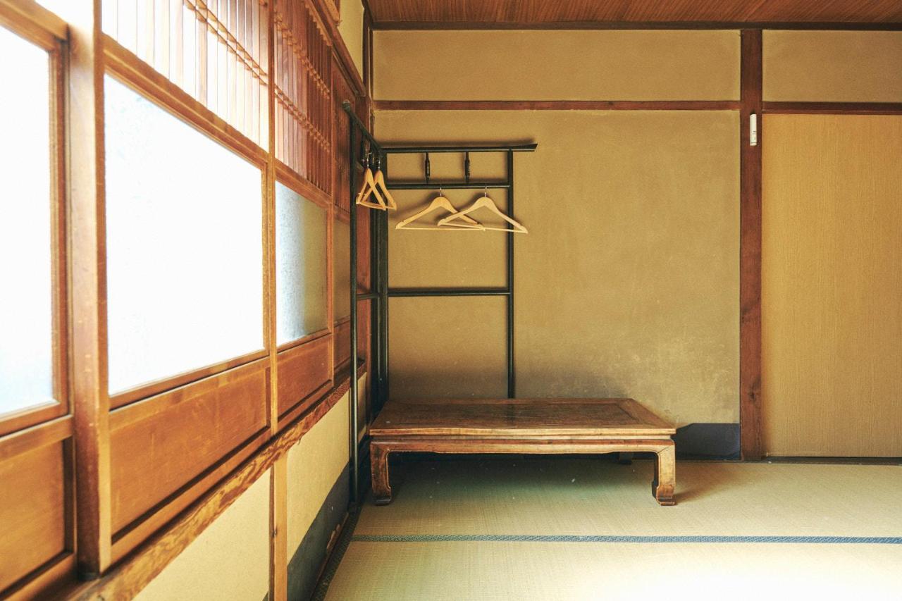 Hostel Gojo *