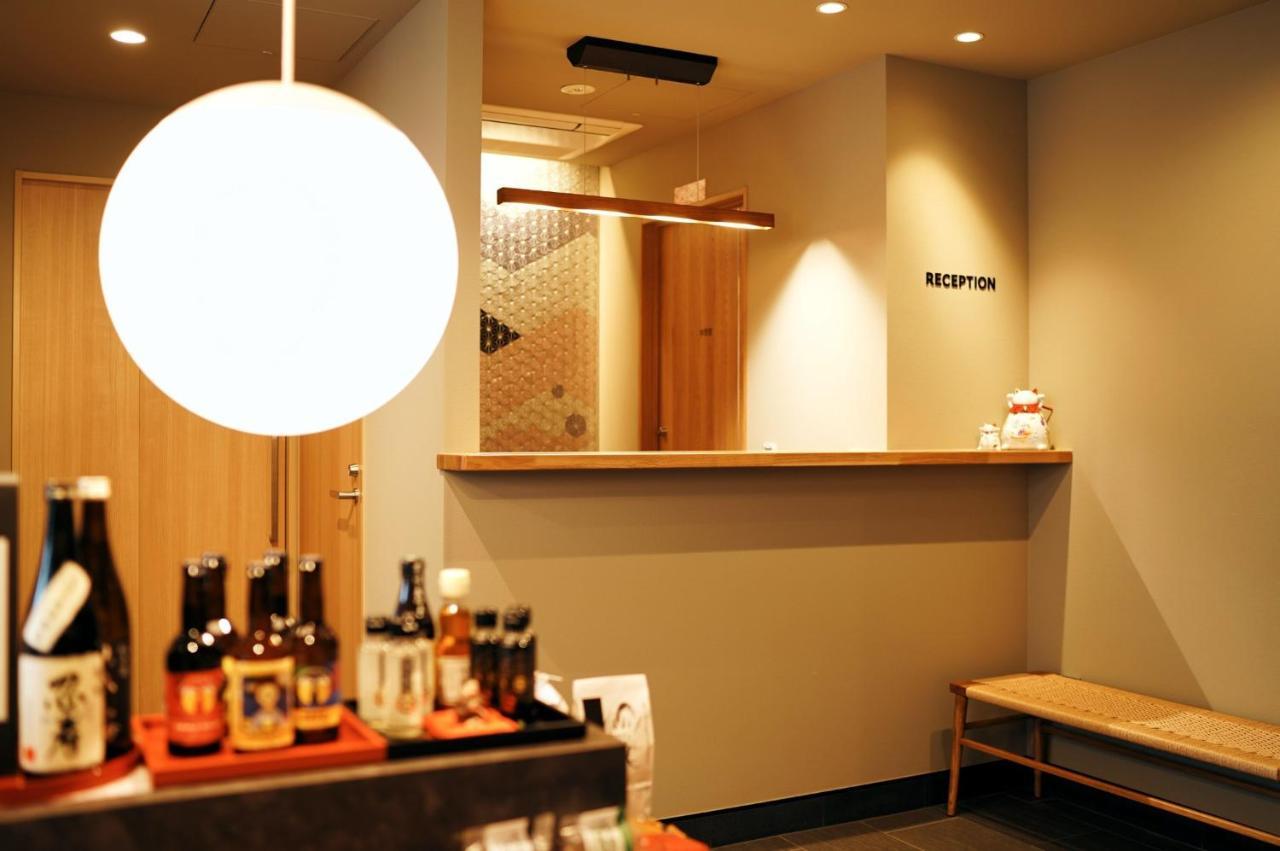 Rakuten Station Large Single Bed Unirversal Design