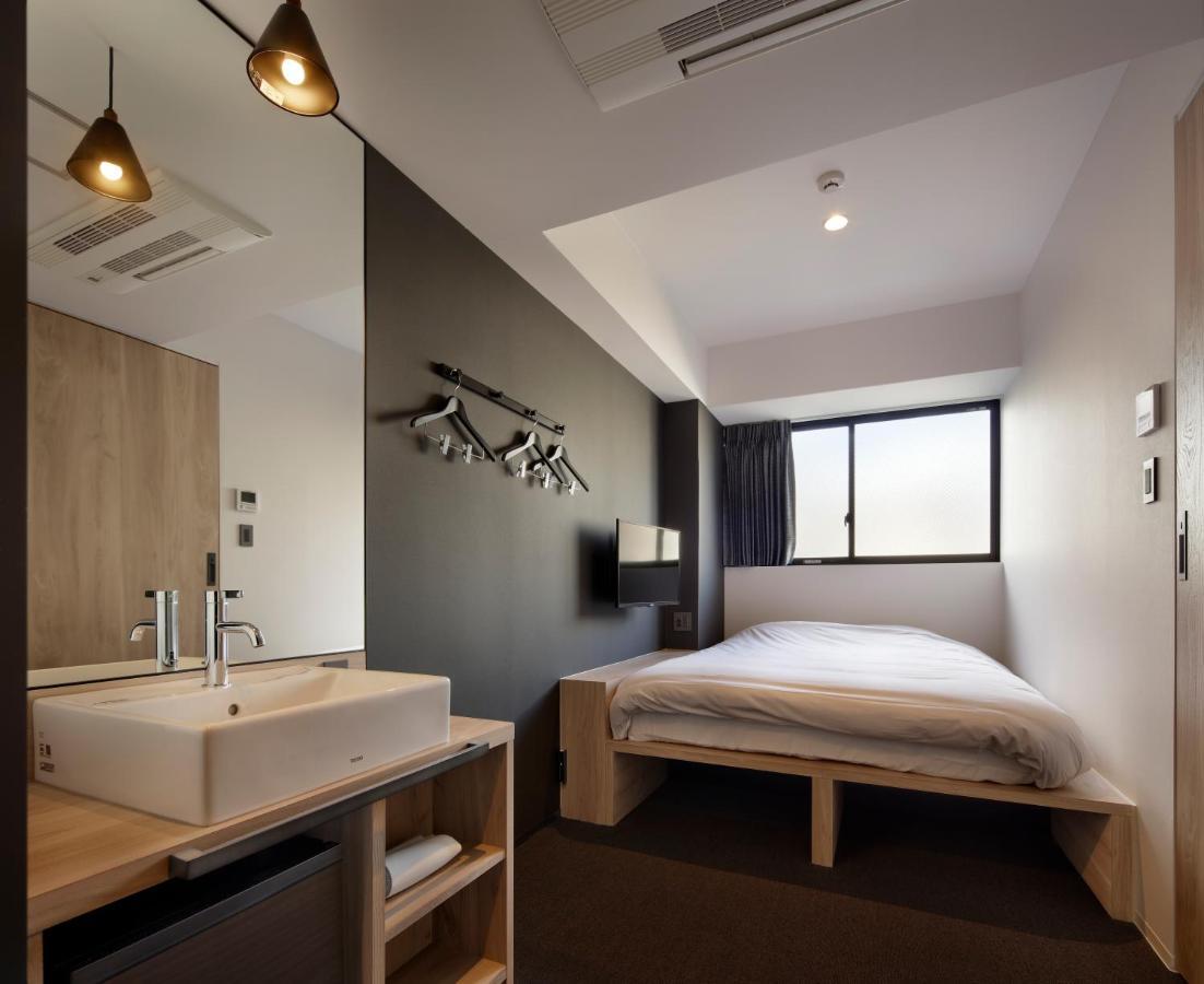 Piece Sanjo Hostel *