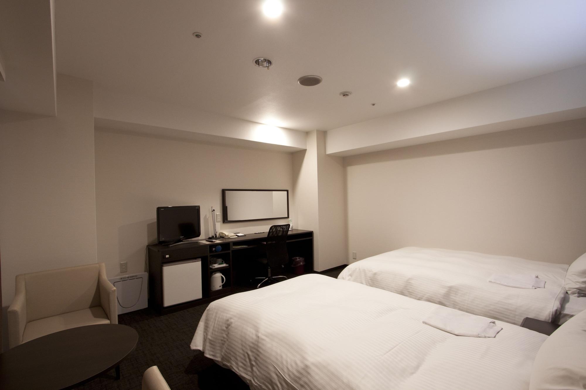 Smile Shijo Hotel 3*