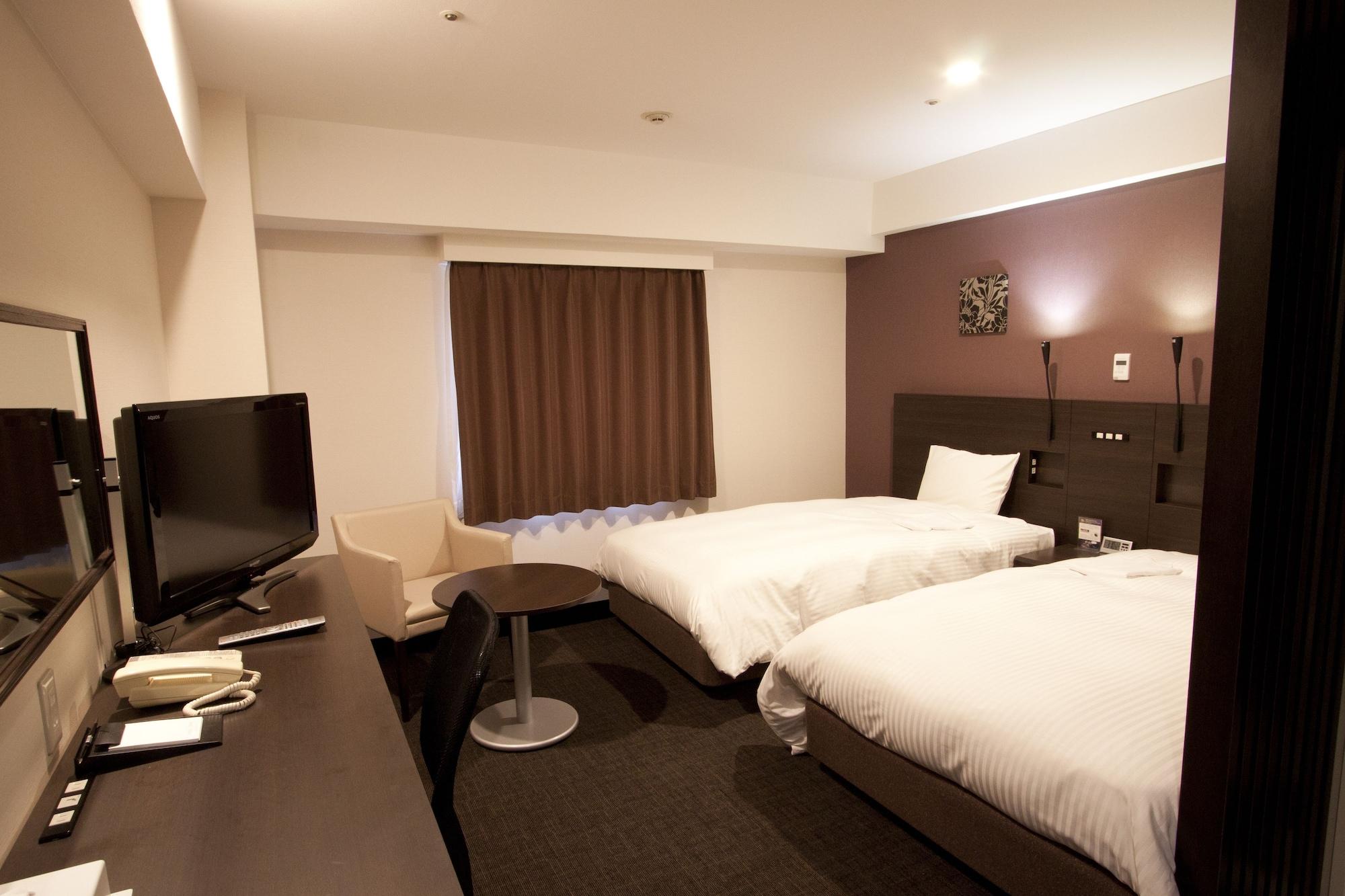 Hotel Smile Shijo 3*