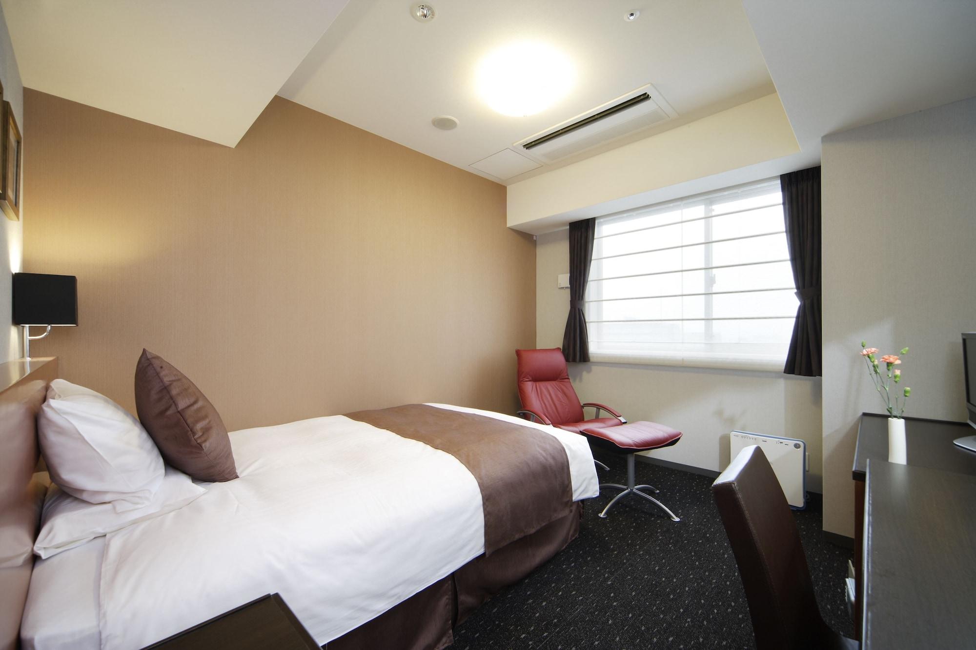 Mystays Shijo 3*