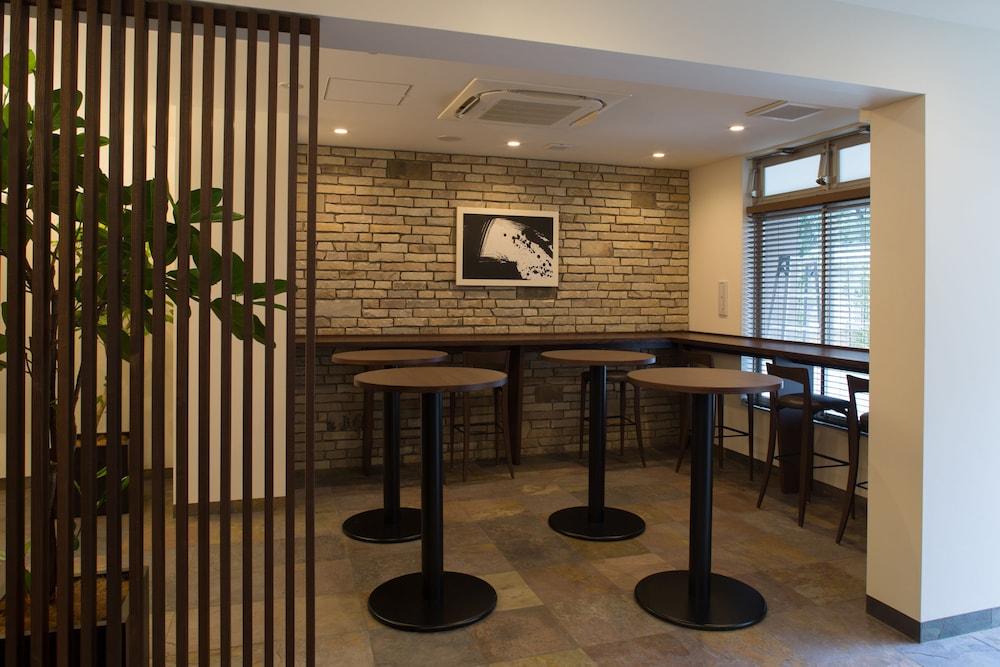 Resi Jisco Goshonishi Apartment *