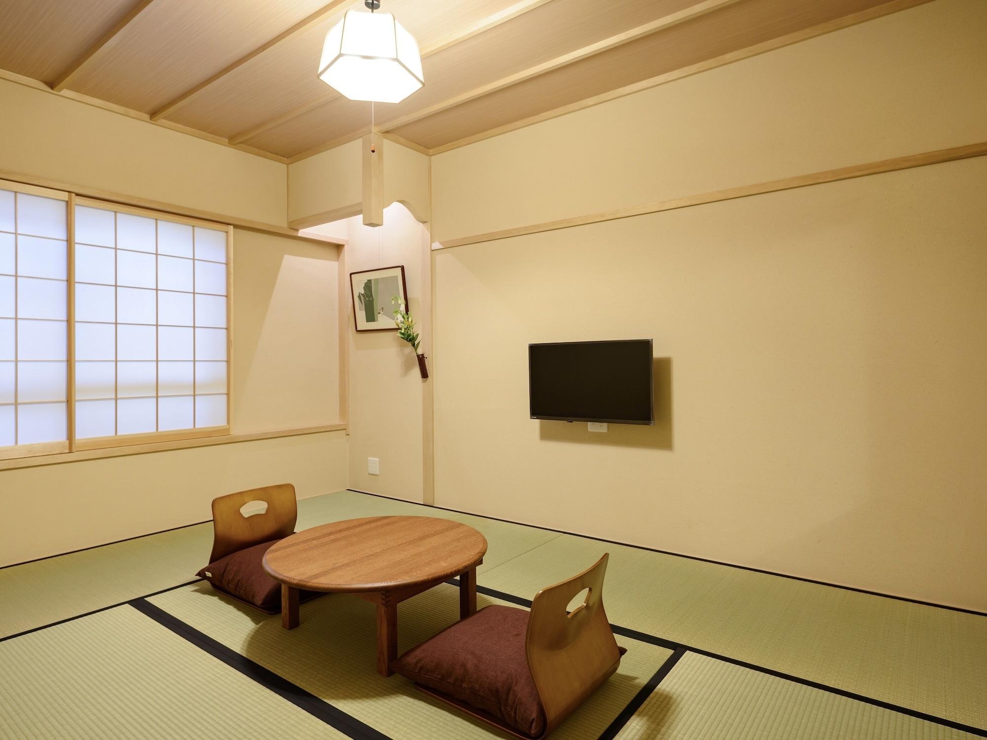 Luck Ryokan 3*