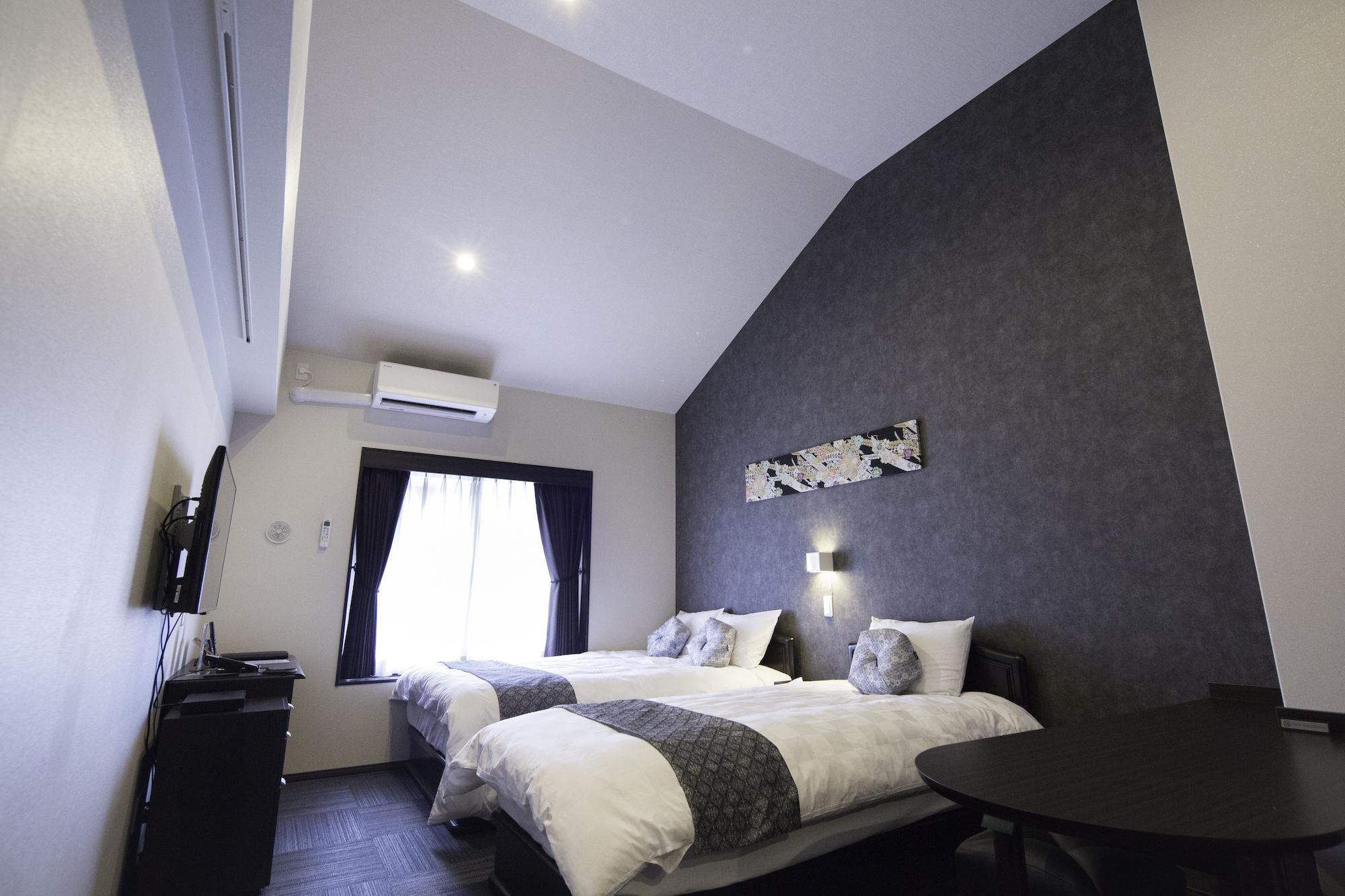 Gion Hanna Hotel 3*
