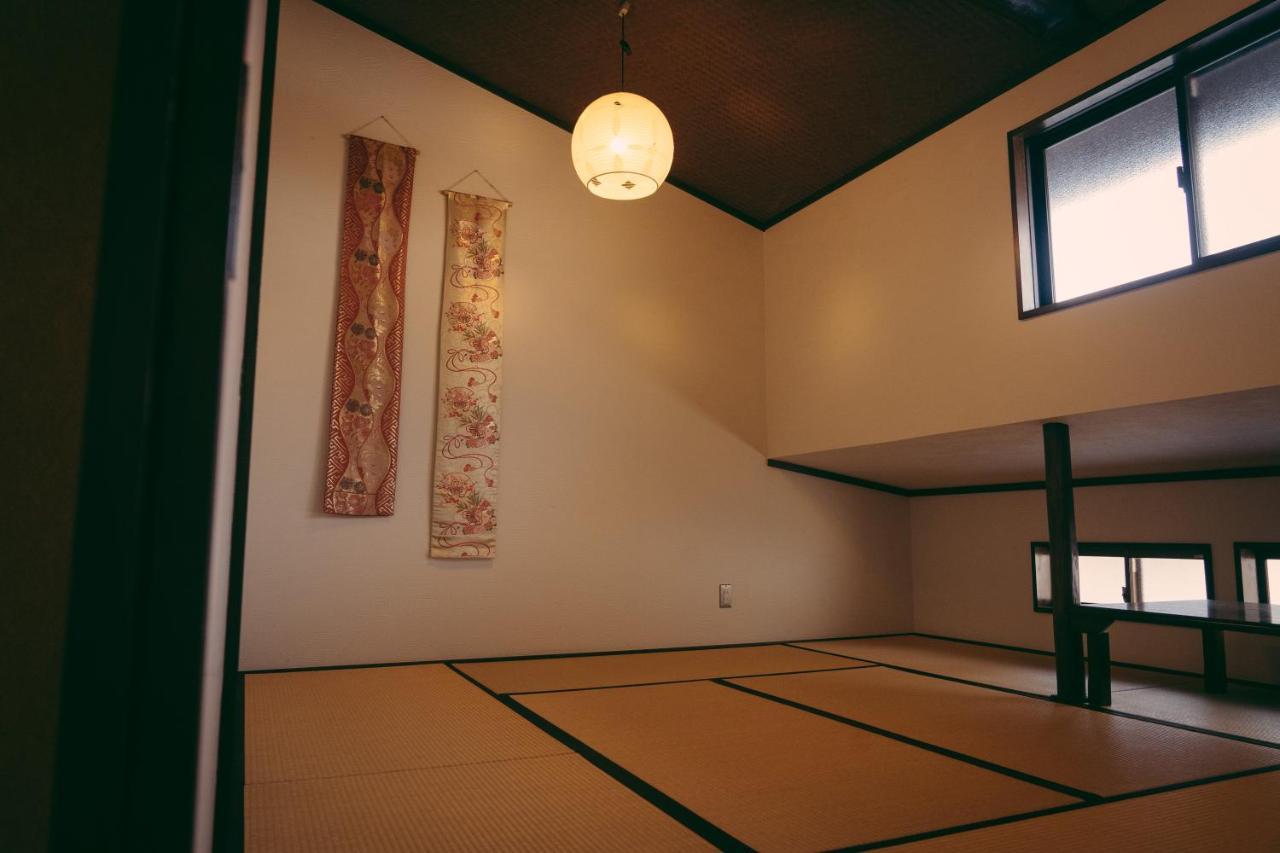 Guest house Kotone Machiya-inn 京町家旅宿 小都音 3*